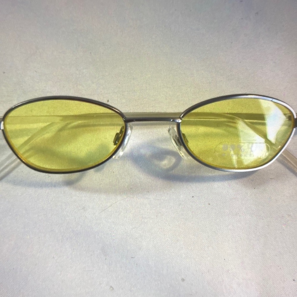 Retro yellow sunglasses #4